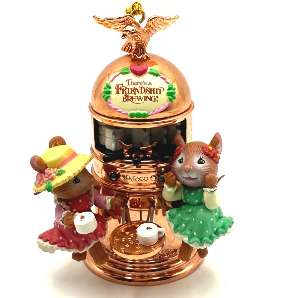 Enesco 1996 There's A Friendship Brewing Christmas Ornament Holiday Gift In Box